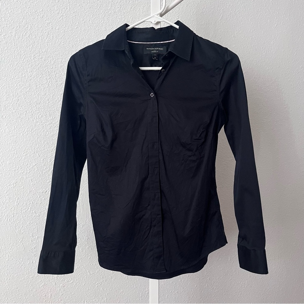 Banana republic women’s black dress Shirt